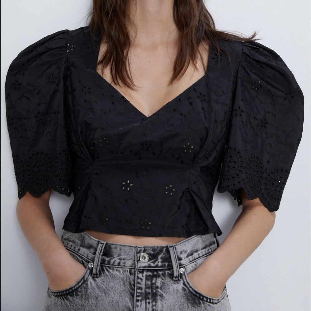 Zara Black Blouse